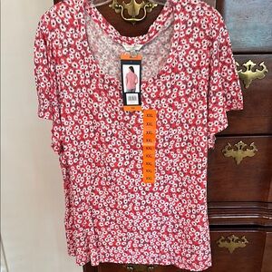 Lucky Brand Red and White Fitted Tee with Short Sleeves